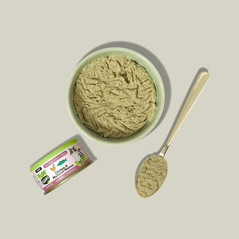 YumGuard Complete & Balanced Wet Food with Chicken & Mackerel for Hairball Control for Adult Cats